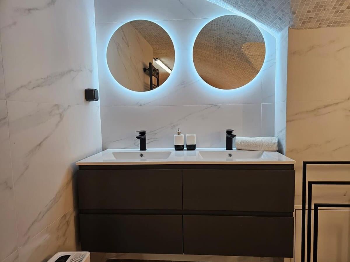 Appartement Familiale Sauna Paris 10 - 8P - Flat-Guest Exterior photo