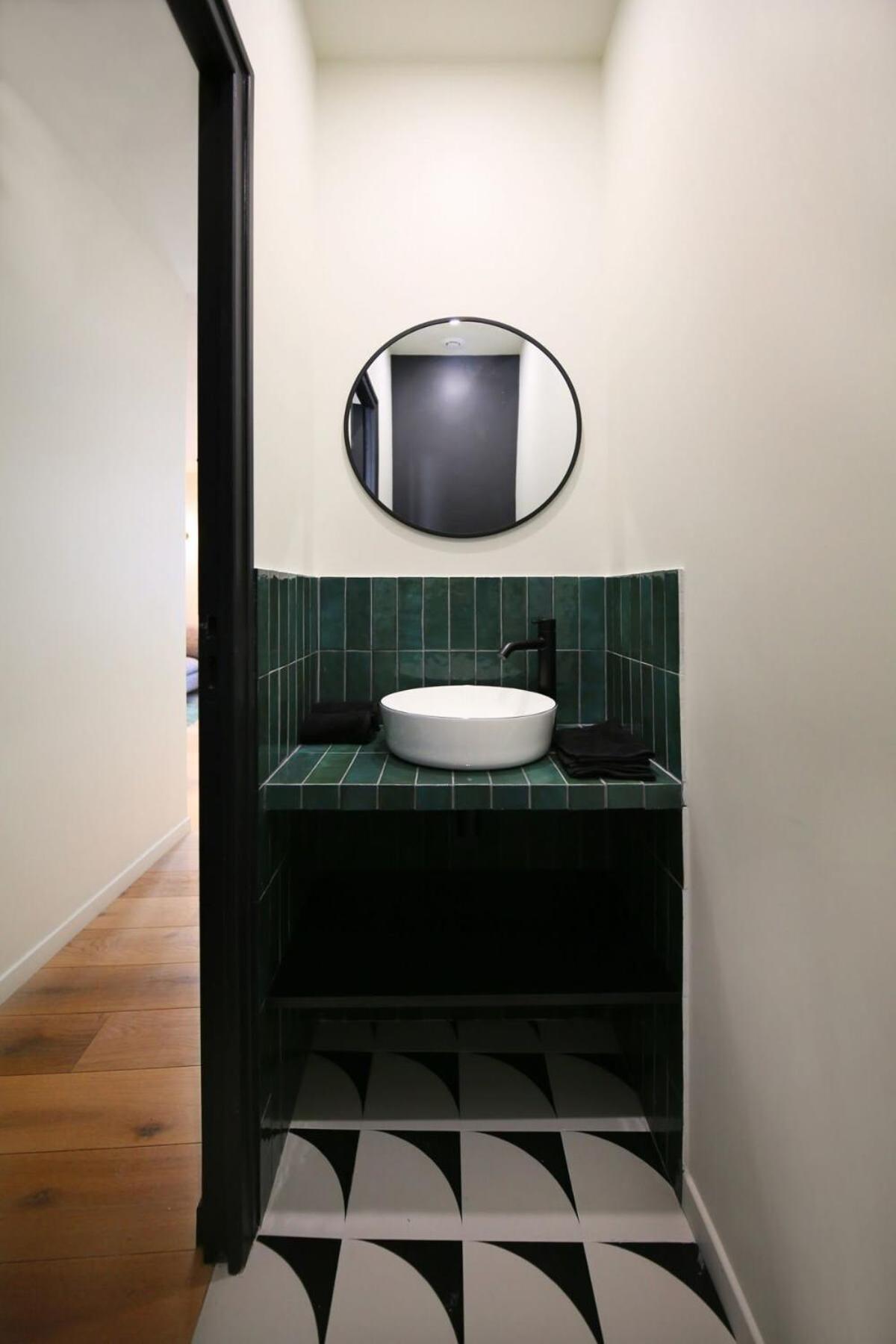 Appartement Familiale Sauna Paris 10 - 8P - Flat-Guest Exterior photo